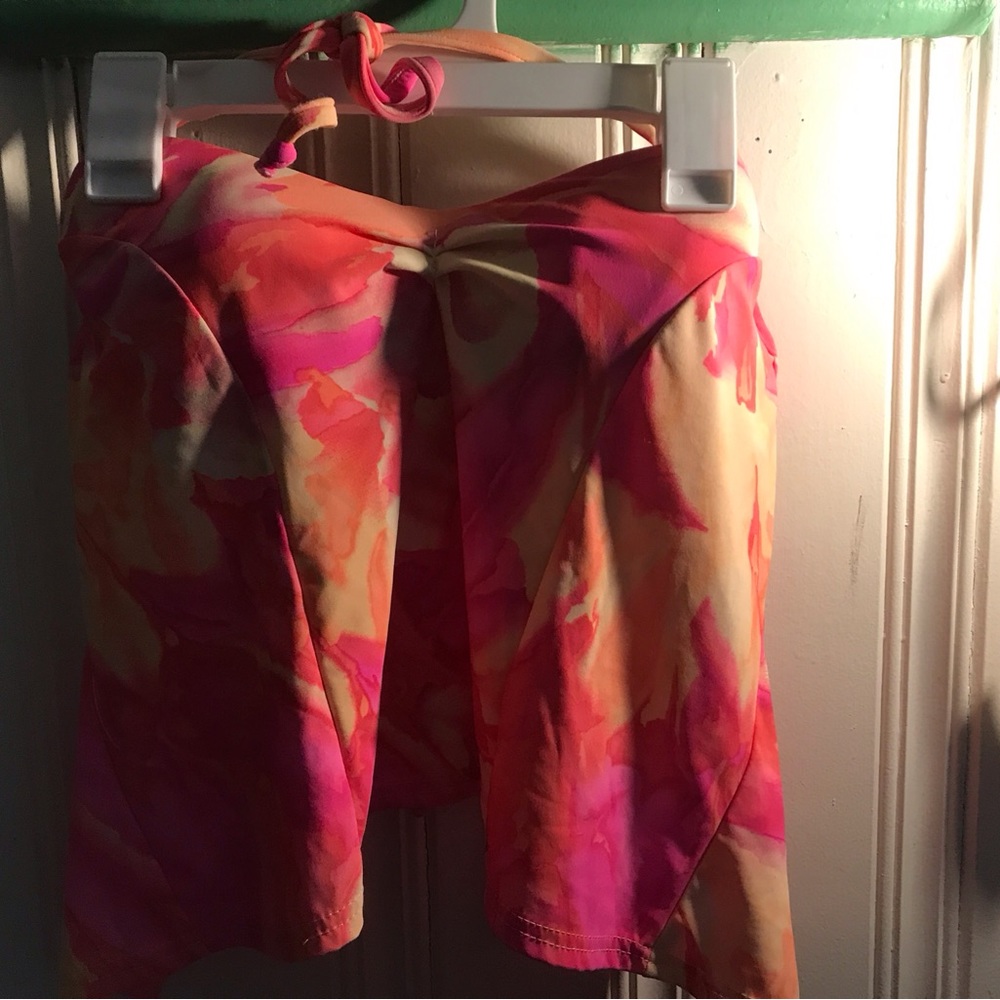 Venus swimwear tie dye also can be blouse, open back with straps